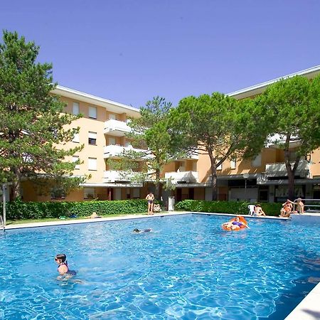 Appartamenti Laguna & S.Elena Sud Бибионе Екстериор снимка