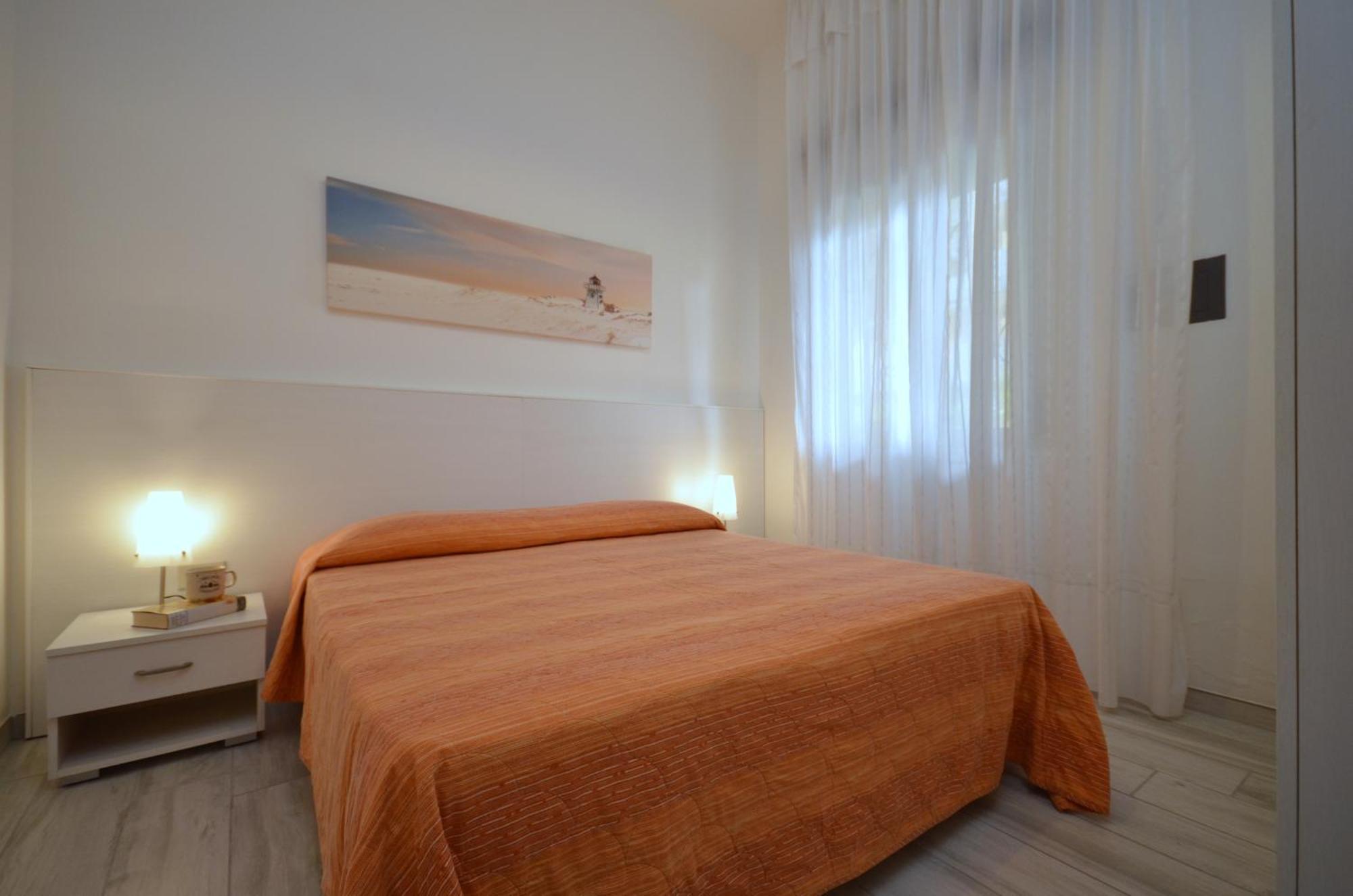 Appartamenti Laguna & S.Elena Sud Бибионе Екстериор снимка